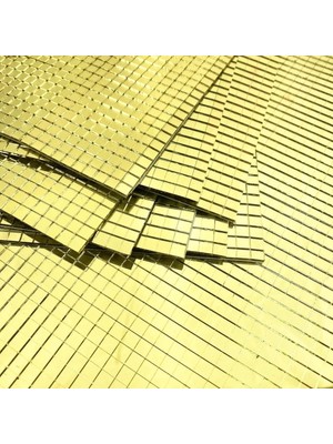 AvantajAl Kendinden Yapışkanlı Aynalı Kare Gold Sticker 30X30 cm