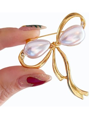 Charmlucky Broş