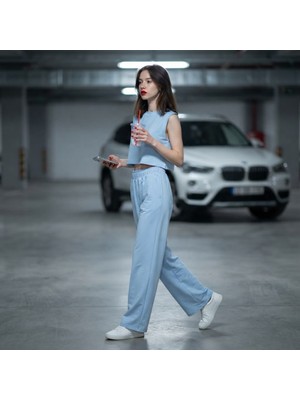 Nikitas Design Kolsuz Crop Top & Geniş Paça Penye Pantolon Takımı