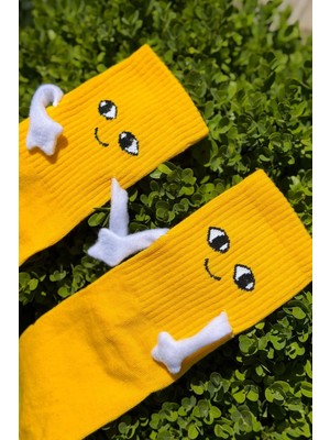 Lou Socks Unisex Sarı El Ele Tutuşan Halay Çeken Sevimli Yüz Desenli Soket Çorap