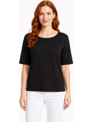 Neden Tekstil Kadın Siyah Yarım Kol Rahat Kesim T-Shirt