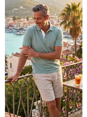 Exve Exclusive Yeşil Üzeri Beyaz Puantiyeli Kıvrılmaz Yaka Yazlık Polo Tişört %100 Pamuk Nefes Alan T-Shirt