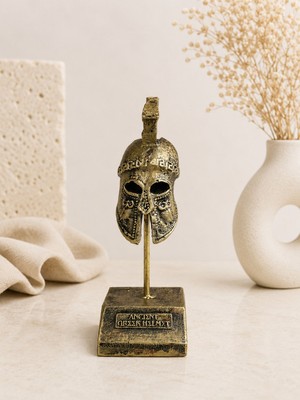 Imosas Antik Yunan Miğferi Dekoratif Biblo 20 cm – Bronz Görünümlü Masaüstü Süs