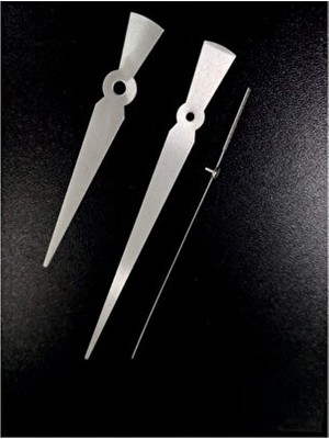 Orvessa Gümüş Renkli Büyük Duvar Saati, Zarif ve Şık Tasarım