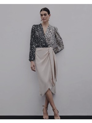 Sateen-Önden Bağlamalı Etek