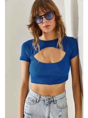 TeknoKapsül Bianco Lucci Kadın Yaka Detaylı Kısa Kollu Basic Crop 4121 T-Shirt 60251352