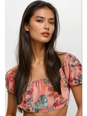 TeknoKapsül Trend Alaçatı Stili Kadın Yavruağzı Fiston Nakışlı Sırtı Bağcıklı Crop Bluz ALC-X6563-RW