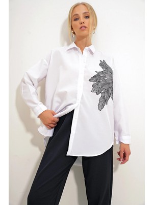 TeknoKapsül Trend Alaçatı Stili Kadın Beyaz Çiçek Nakışlı Oversize Dokuma Gömlek ALC-X12651