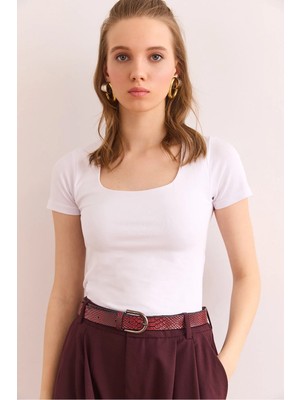 TeknoKapsül Olalook Kadın Beyaz Kare Yaka Önü Çift Kat Crop Pamuk Bluz BLZ-19002904