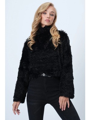 TeknoKapsül Trend Alaçatı Stili Siyah Dik Yaka Tüylü Peluş Bluz ALC-X14591