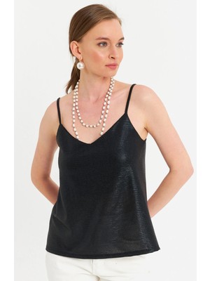 TeknoKapsül Cool & Sexy Kadın Siyah Ip Askılı Parlak Bluz RSP1094