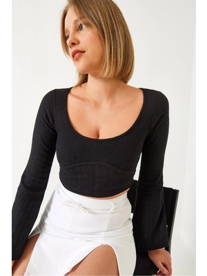 TeknoKapsül Bianco Lucci Kadın Crop Bluz 60351286