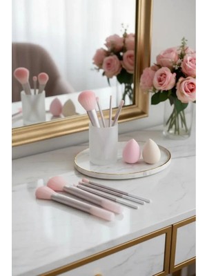 Nacario Miniso Lisanslı Bronz Renkli 7'li Makyaj Sünger ve Fırça Seti - Profesyonel Yüz ve Göz Makyaj Seti 19 Cm, 2017038110104