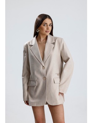 Velizade Kadın Bej Oversize Kruvaze Yaka Astarlı Düğmeli Blazer Ceket Cep ve Vatka Detaylı Tesettür