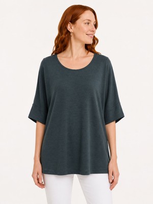 Neden Tekstil Kadın Oversize Yuvarlak Yaka Basic Bluz