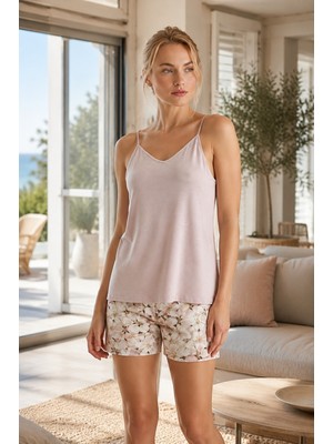 Bursa Pijama Kadın Içi Ip Askılı Çiçek Desen Şortlu Pijama Takımı