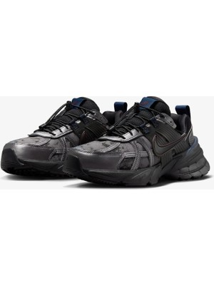 Nike V2K Run Kadın Gri Spor Ayakkabı (Dar KALIP)HQ4053-001
