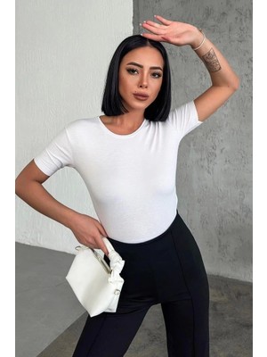 Aesco Rahat ve Şık Kısa Kollu Bisiklet Yaka Likralı Viskon Penye Body Beyaz ( Lisinya )