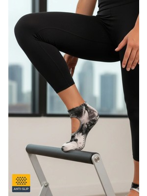 Dore Yazlık Yoga Sports Kaydırmaz Tabanlı Kısa Batik Model Pilates ve Yoga Çorabı 1 Çift Siyah 36 - 42