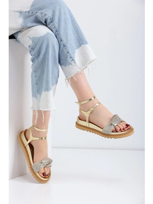  Golden Heel Bilekten Bağlamalı Dolgu Tabanlı  Gold Sandalet