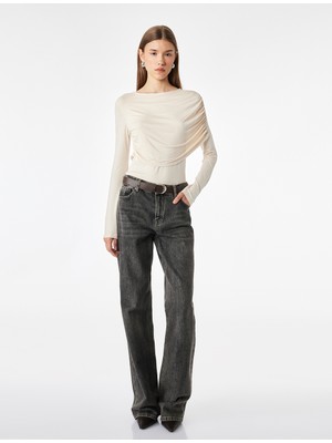 Koton Viskon Slim Fit Drape Detaylı Bisiklet Yaka Uzun Kollu Bluz