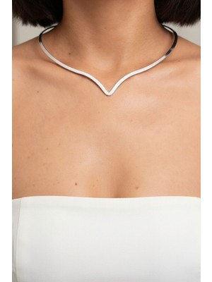 Bacc Silver Özel Kesimli Tasma Choker Kolye