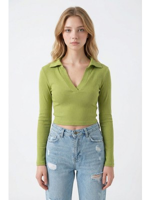 Bacc Fıstık Yeşili Polo Yaka Fitilli Yumuşak Dokulu Crop Bluz