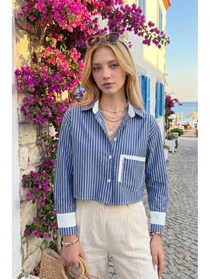 Bacc Lacivert Manşet ve Cepleri Garnili Çizgili Oversize Crop Dokuma Gömlek