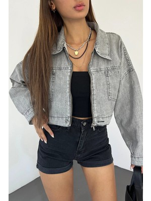 Bacc Gri Çift Cepli Fermuarlı Yıkamalı Crop Denim Ceket