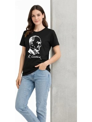 Aisha Elbise Atatürk Baskılı Tişört Kısa Kollu Bisiklet Yaka T-Shirt - Siyah