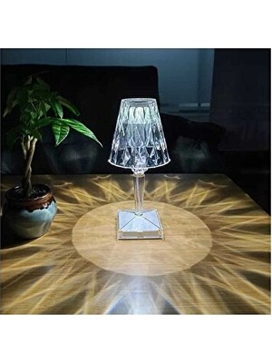 Orvessa Akrilik Kristal LED Masa Lambası - Şeffaf ve Şık Tasarım Masa ve Gece Lambası