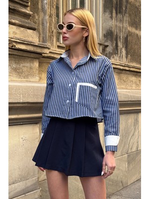 Bacc Lacivert Manşet ve Cepleri Garnili Çizgili Oversize Crop Dokuma Gömlek