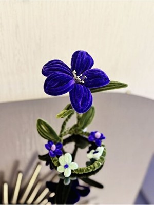 Orvessa El Yapımı Şonil Masa Lambası - Sanatsal ve Dekoratif Aydınlatma Masa ve Gece Lambası