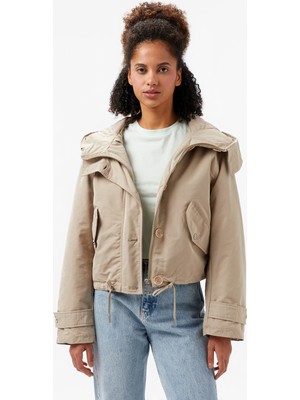 Guess Nora Cropped Canvas Kadın Bej Parka Mont
