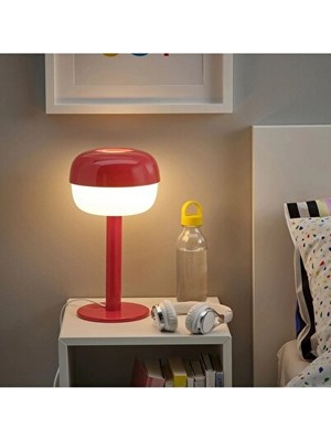 Solvéra Yüksekliğini Ayarlayabilen Kırmızı Ayaklı Masa Lambası, Dekoratif ve Modern
