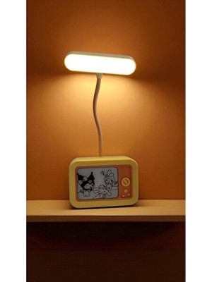Vaelmont Retro Tv Tasarımlı LED Masa Lambası, Eğlenceli ve Şık Dekoratif Parça Masa ve Gece Lambası