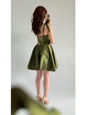 Ayşenur Dinçer Butik Hanna Volanlı Kısa Abiye Yeşil