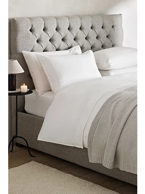 The White Company Elgin Kuzu Yünü Karışımlı Koltuk ve Yatak Şalı