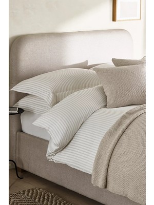 The White Company Manon Kuzu Yünü Karışımlı Battaniye