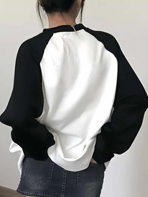 Touz Spider Cat Reglan Uzun Kollu Baskılı Beyaz T-Shirt