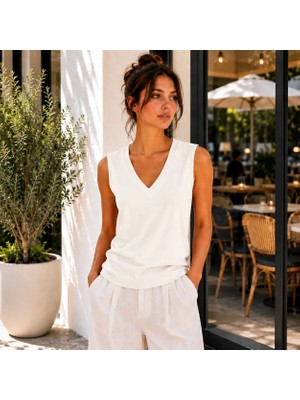 Hayalet Kadın V Yaka Kolsuz T-Shirt Ultra Soft Basic Bluz