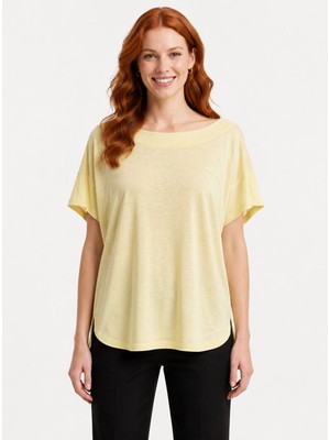 Neden Tekstil Kadın Rahat Kesim Sarı Yarım Balıkçı Yaka T-Shirt