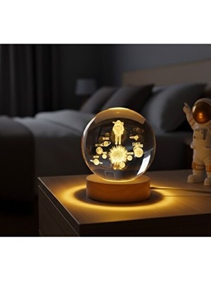 Maison Luré Güneş Sistemi ve Astronot Kristal Küre Işıklı Dekoratif Küre Masa ve Gece Lambası