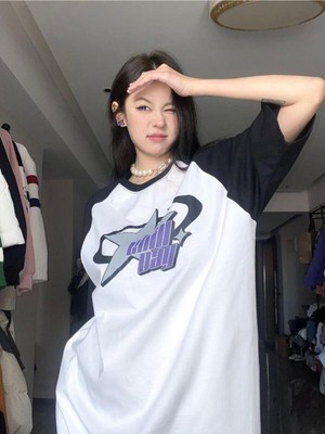 Touz Y2K Chill Day Beyaz Reglan Kol Oversize T-Shirt