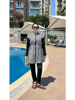 Moda Yağmur Çizgili Tesettür Mayo Siyah Beyaz