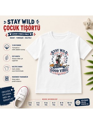 Tişört Kodu Zebra ve Sevimli Kedi Baskılı Beyaz Çocuk Tişörtü