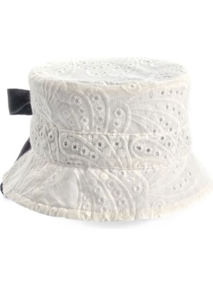 Sibi Hats White Cherry Fisto Beyaz Kadın Kova Şapka