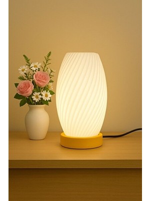 Maison Luré Modern Çizgili LED Masa Lambası - Dekoratif ve Şık Gece Aydınlatması Masa ve Gece