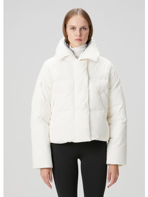 Canada Goose Chilliwack Beyaz Kapüşonlu Puffer Mont