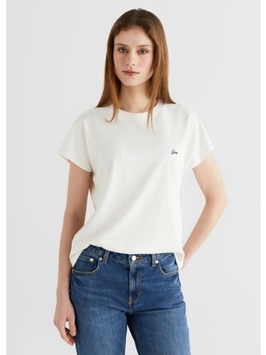 Gant Beyaz Bisiklet Yaka Regular Fit Kısa Kollu Kadın T-Shirt